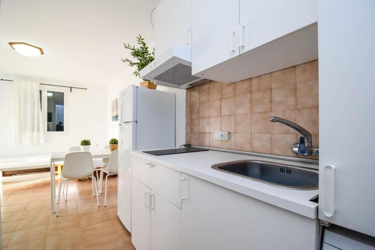 Апартаменти Apartamento S'Ermita Кала-ен-Бош Екстер'єр фото